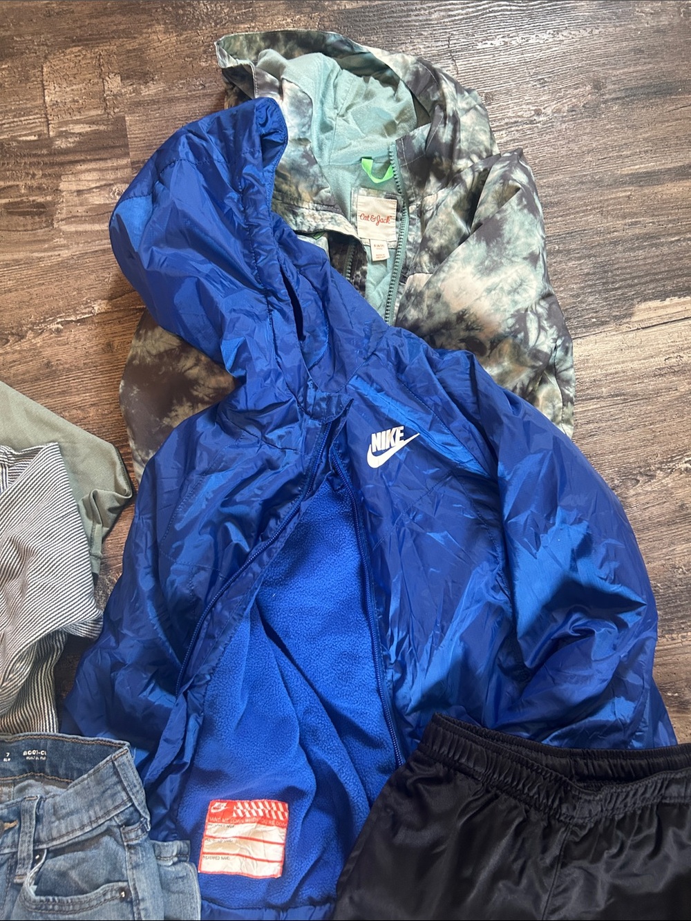 Nike Blue Windbreaker with Mixed Kids Clothing Bundle - Picture 5 of 7